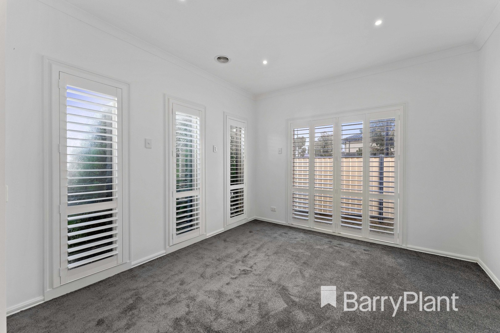 22 Muscat Avenue, Burnside Heights, VIC 3023, Burnside Heights - Thumbnail 6