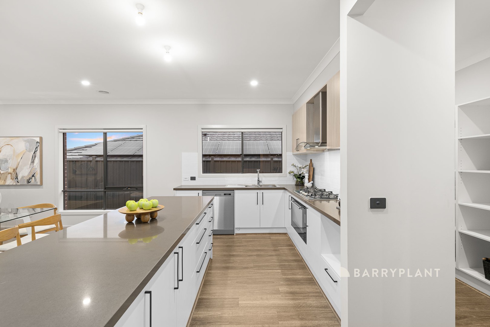 22 Niseko Crescent, Pakenham, VIC 3810, Pakenham - Thumbnail 4