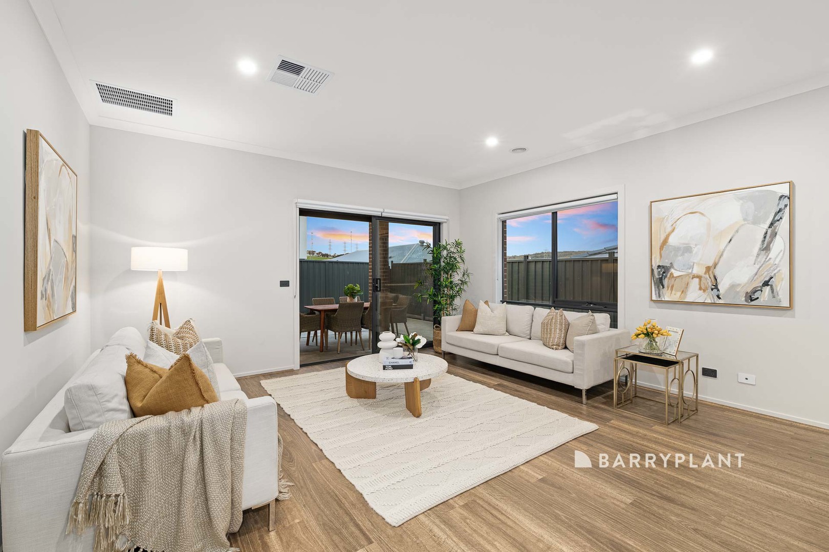 22 Niseko Crescent, Pakenham, VIC 3810, Pakenham - Thumbnail 7