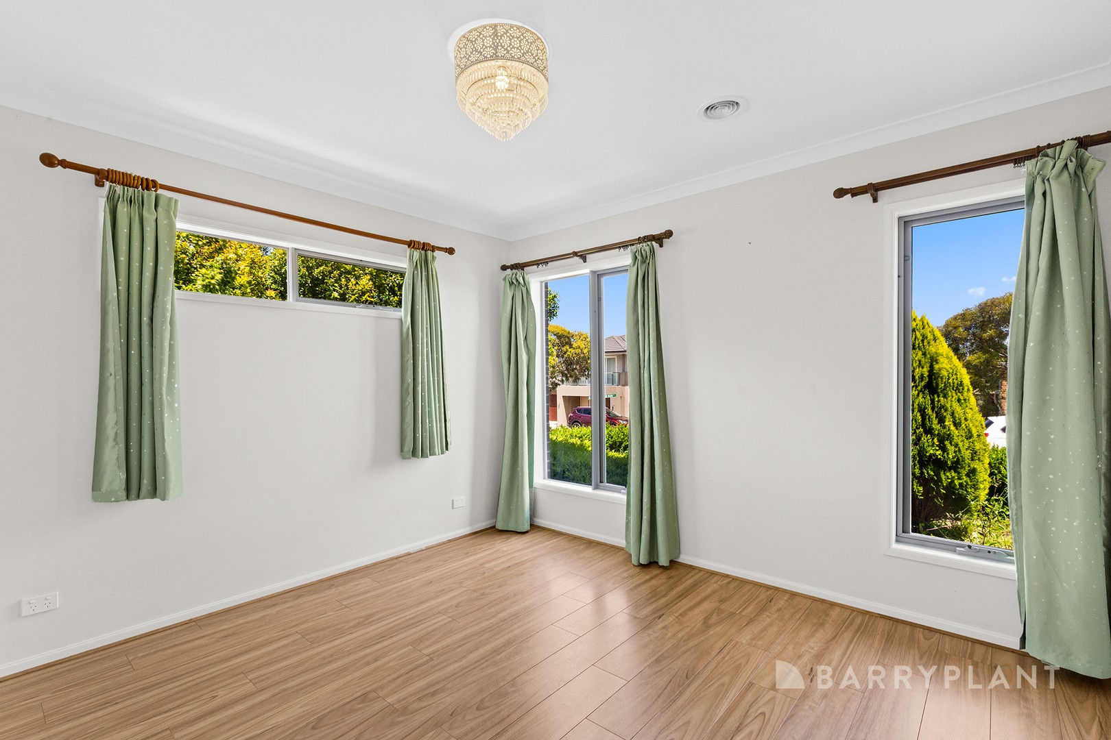 22 Nixon Drive, Berwick, VIC 3806, Berwick - Thumbnail 7