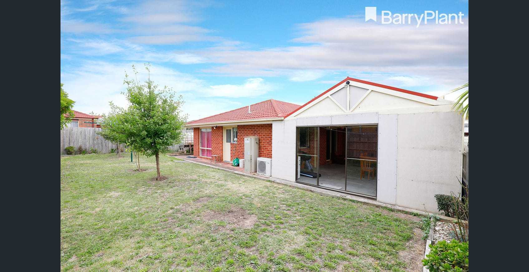 22 Nyarrin Place, Cranbourne West, VIC 3977, Cranbourne West - Thumbnail 5