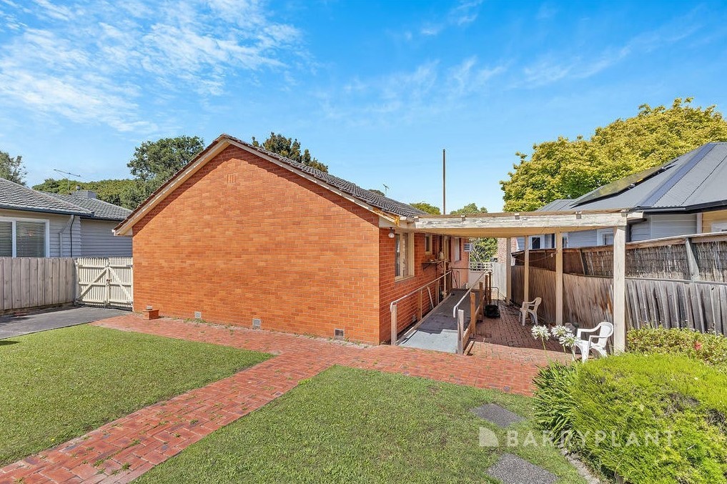 22 Oleanda Crescent, Nunawading, VIC 3131, Nunawading - Thumbnail 3