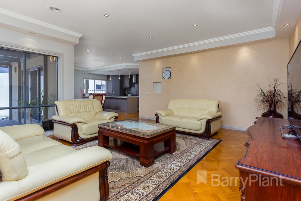 22 Palmer Avenue, Point Cook, VIC 3030, Point Cook - Thumbnail 6