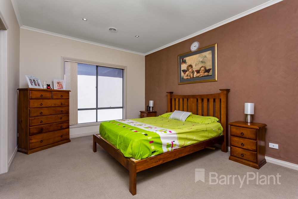 22 Palmer Avenue, Point Cook, VIC 3030, Point Cook - Thumbnail 7