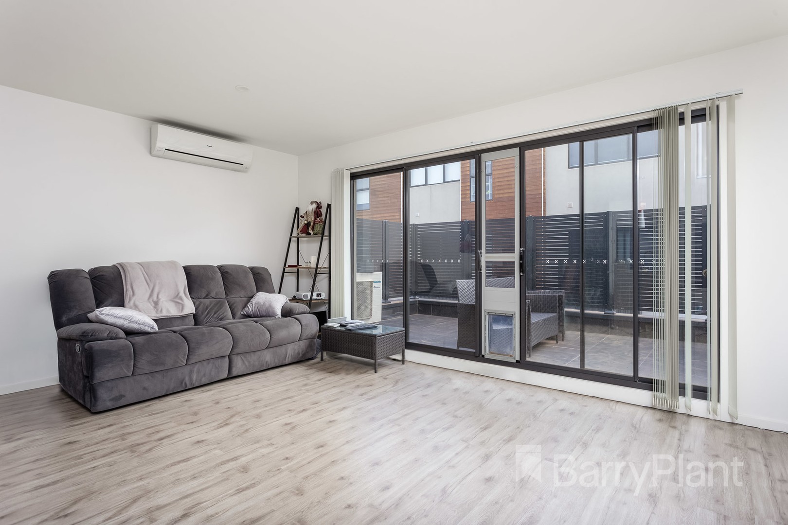 22 Paradise Parade, Point Cook, VIC 3030, Point Cook - Thumbnail 4