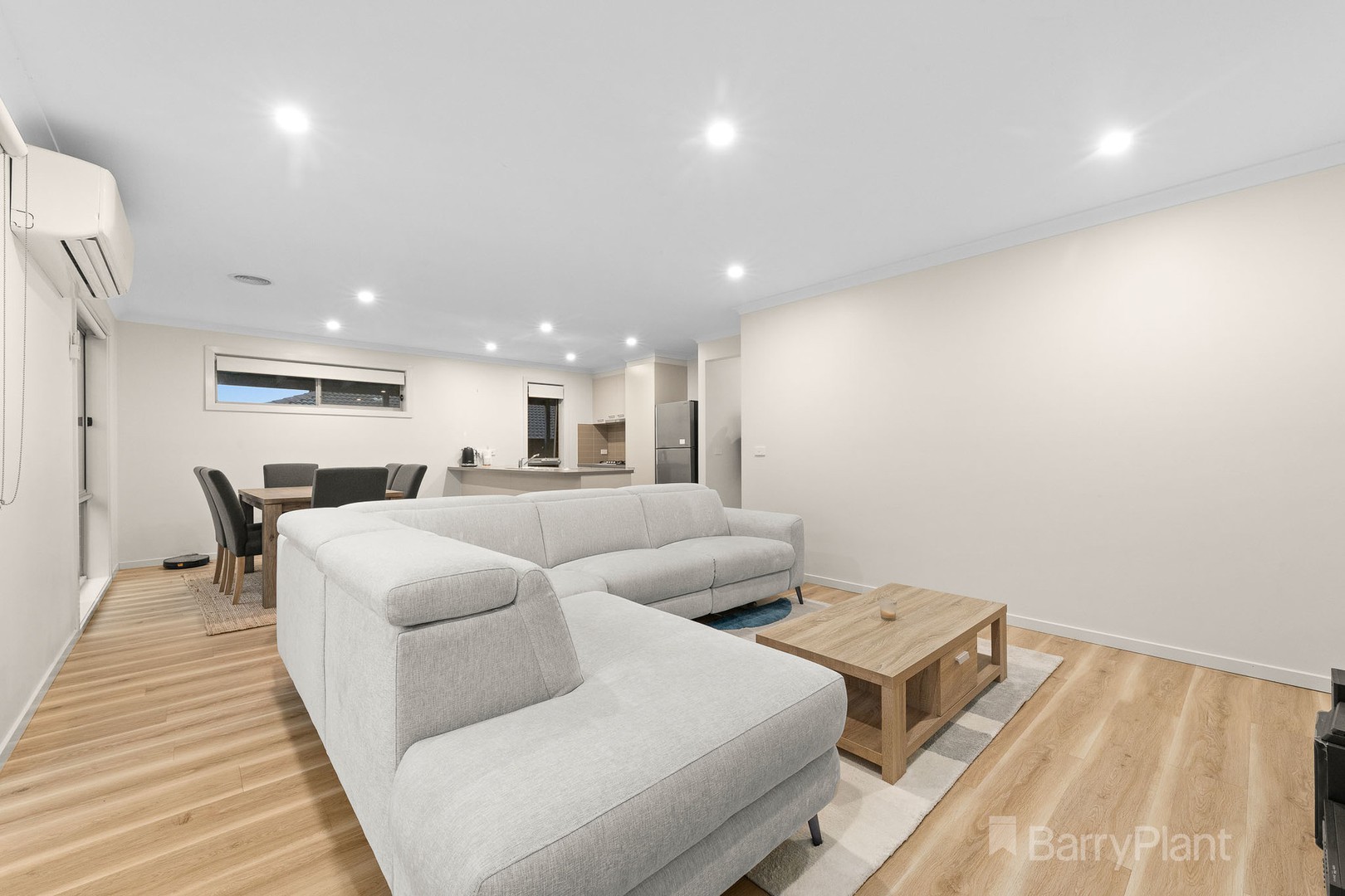 22 Pointer Drive, Pakenham, VIC 3810, Pakenham - Thumbnail 2