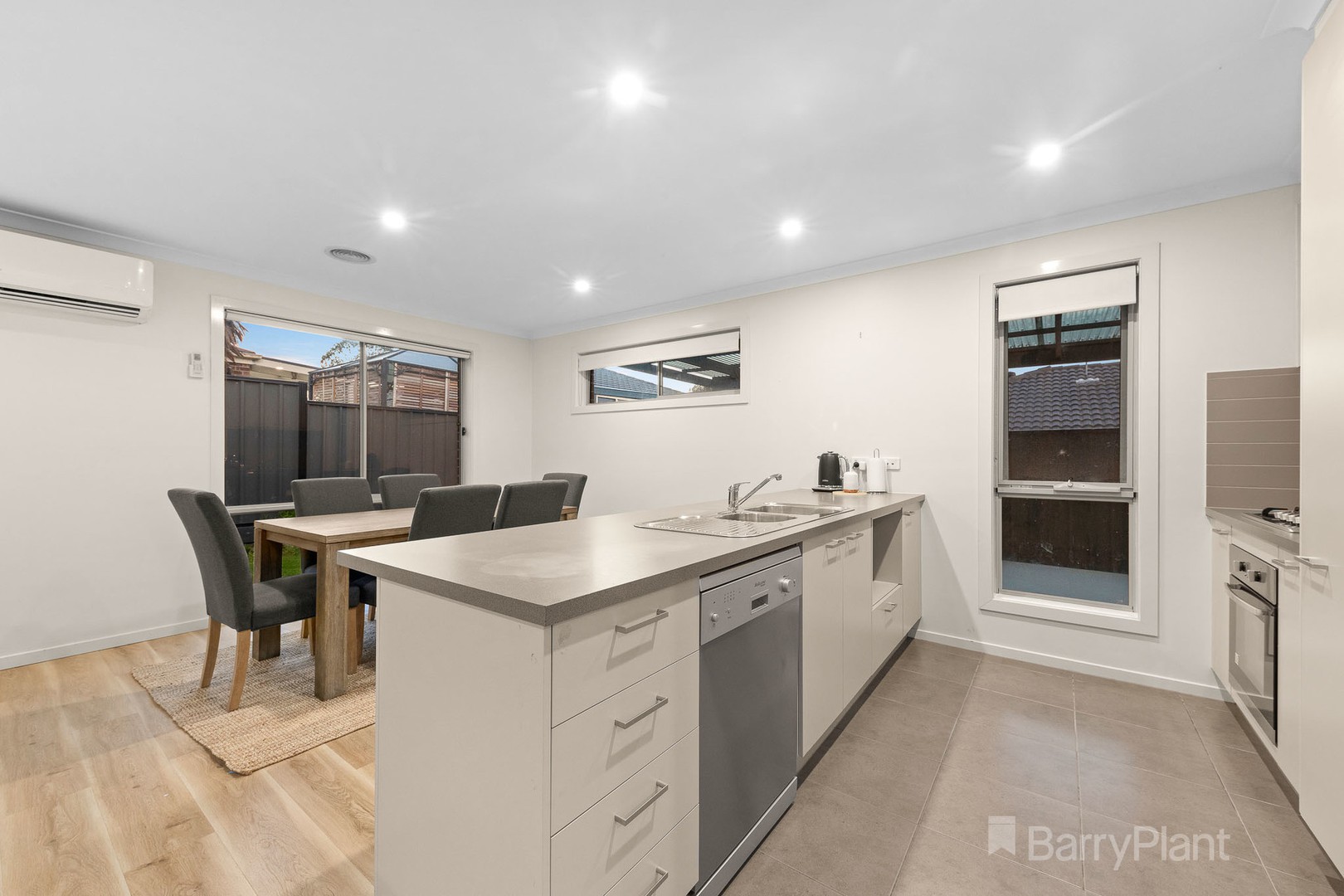 22 Pointer Drive, Pakenham, VIC 3810, Pakenham - Thumbnail 6