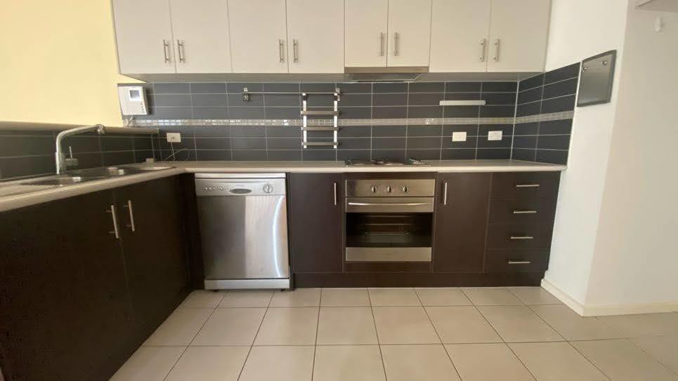 22 Quarry Circuit, Coburg, VIC 3058, Coburg - Thumbnail 2