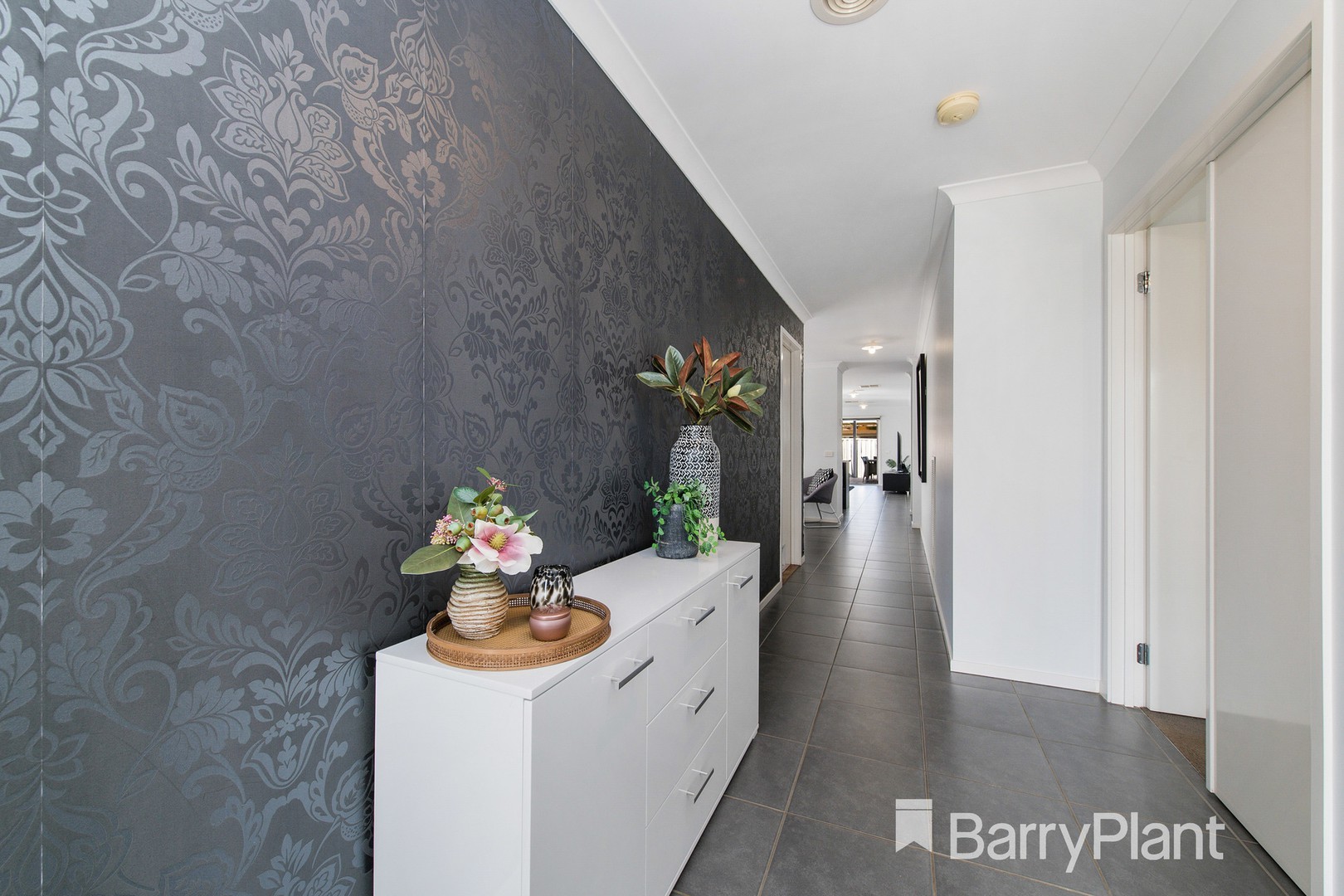 22 Ravida Avenue, Harkness, VIC 3337 - Thumbnail 2 - 26/04/2022