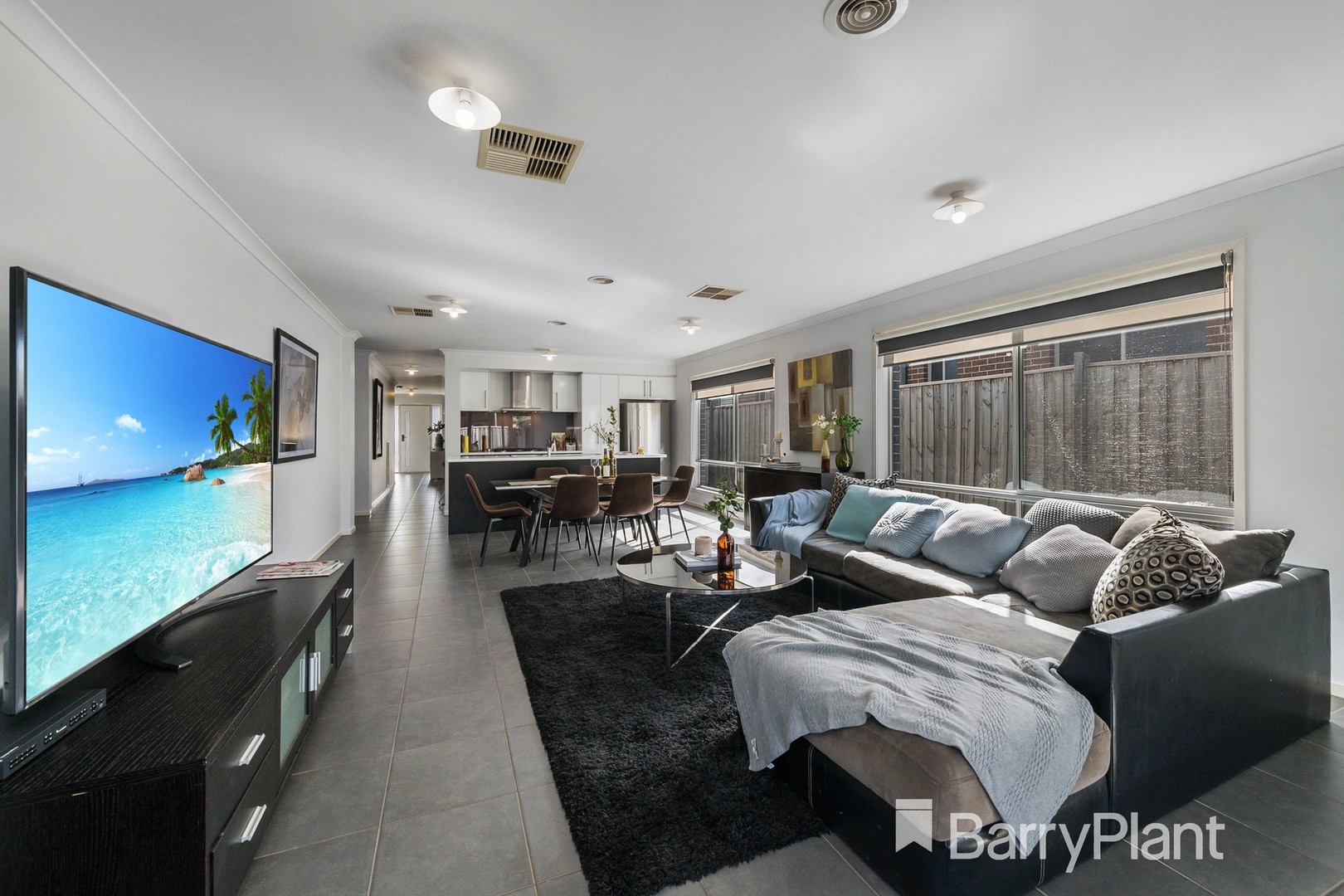 22 Ravida Avenue, Harkness, VIC 3337, Harkness - Thumbnail 8