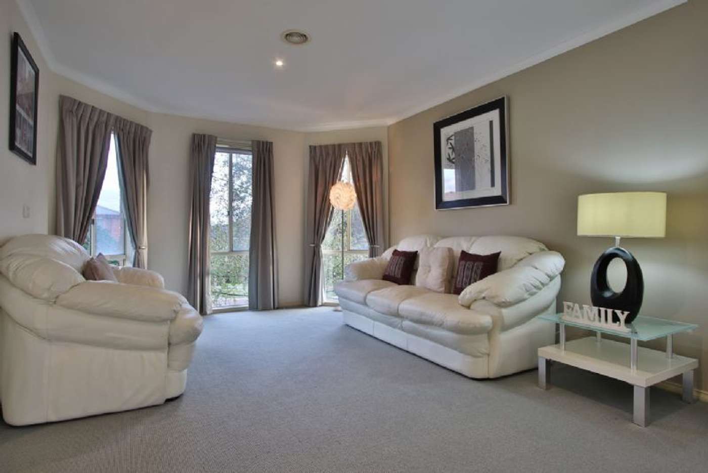 22 Regency Rise, Chirnside Park, VIC 3116 - Thumbnail 1 - 19/03/2026