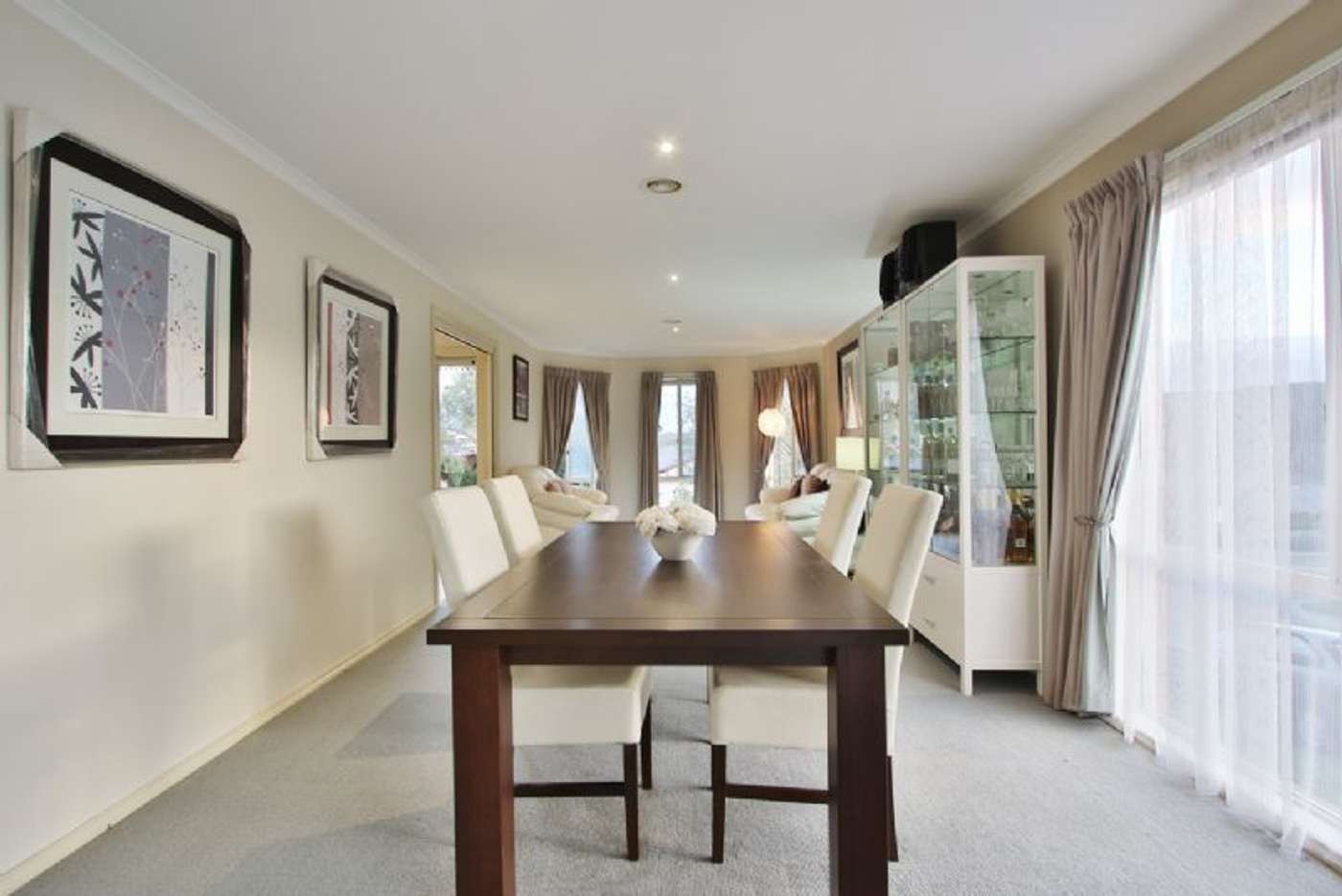 22 Regency Rise, Chirnside Park, VIC 3116, Chirnside Park - Thumbnail 4