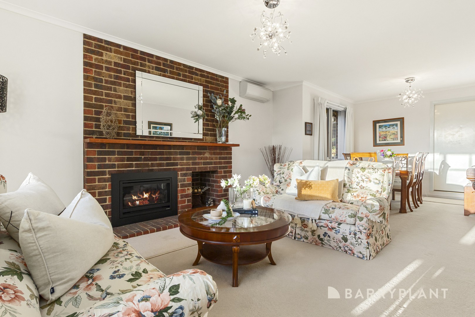 22 Reita Avenue, Wantirna South, VIC 3152, Wantirna South - Thumbnail 2