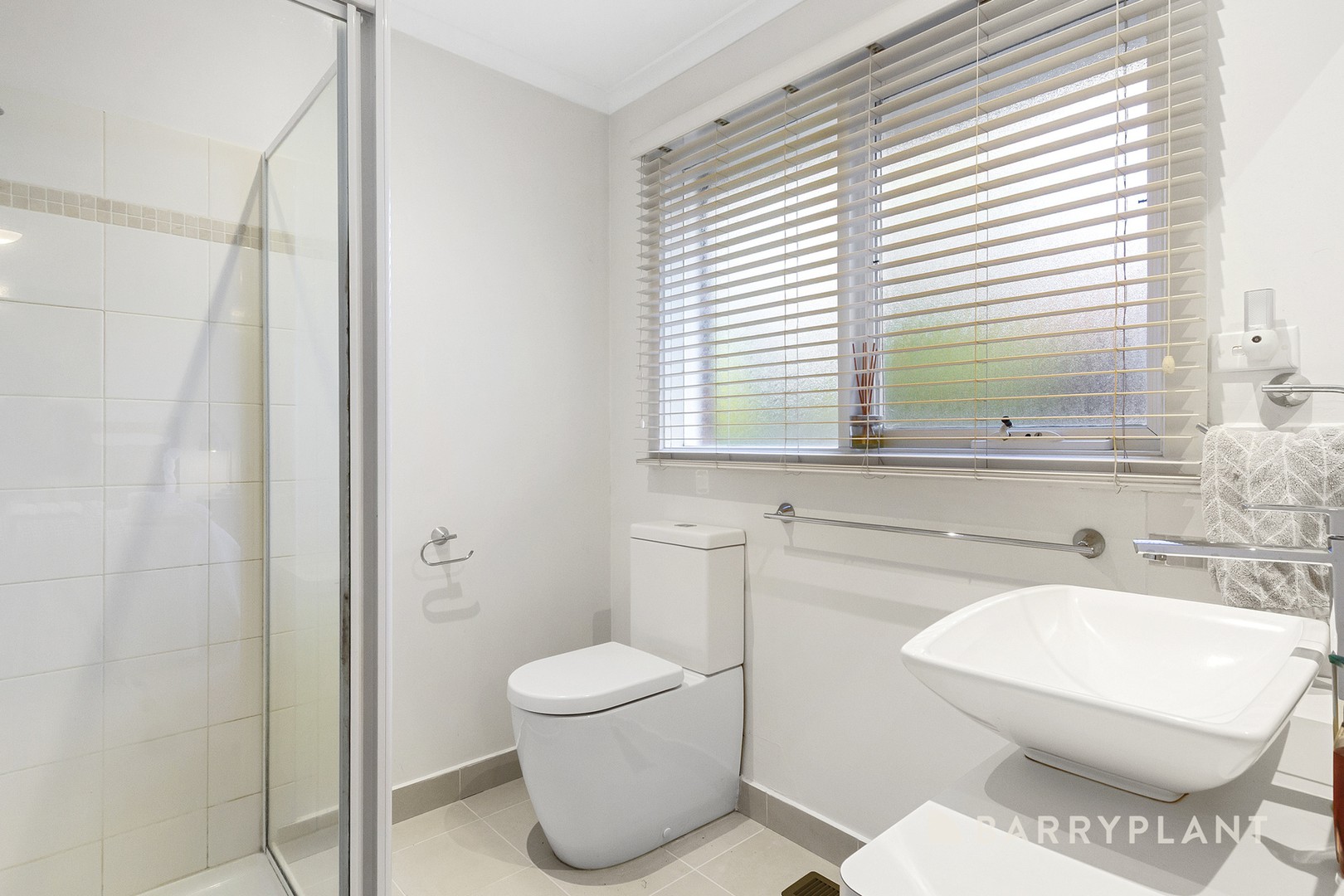 22 Reita Avenue, Wantirna South, VIC 3152, Wantirna South - Thumbnail 8