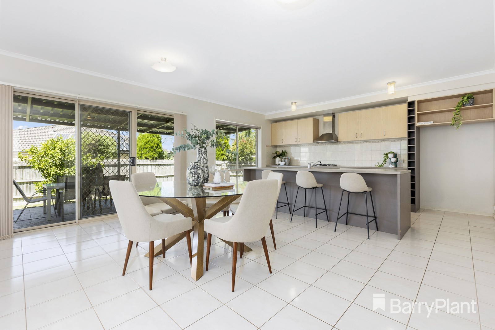 22 Royal Oak Court, Mulgrave, VIC 3170, Mulgrave - Thumbnail 3