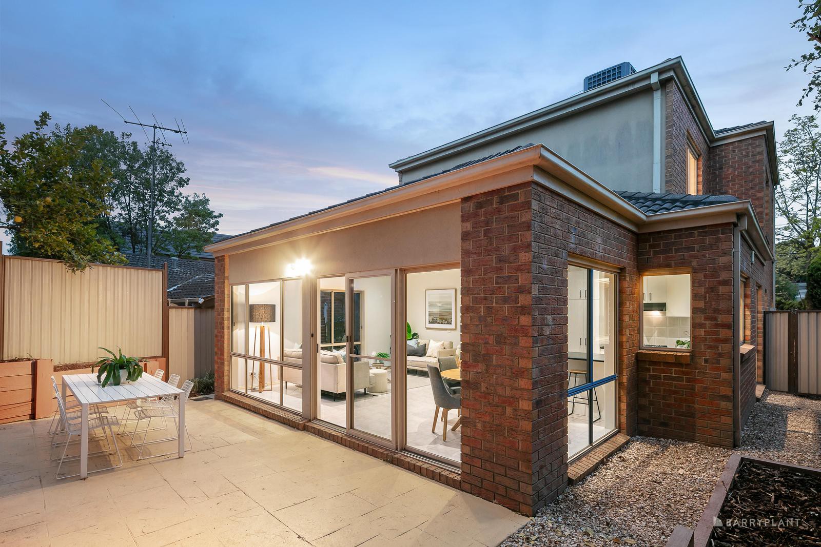 22 Saxon Street, Doncaster, VIC 3108, Doncaster - Thumbnail 4