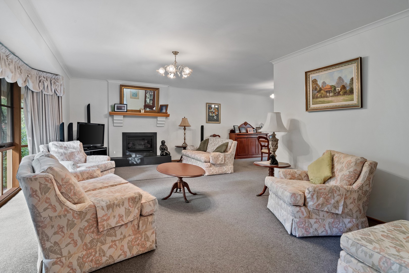 22 Scenic Avenue, Ringwood East, VIC 3135, Ringwood East - Thumbnail 2