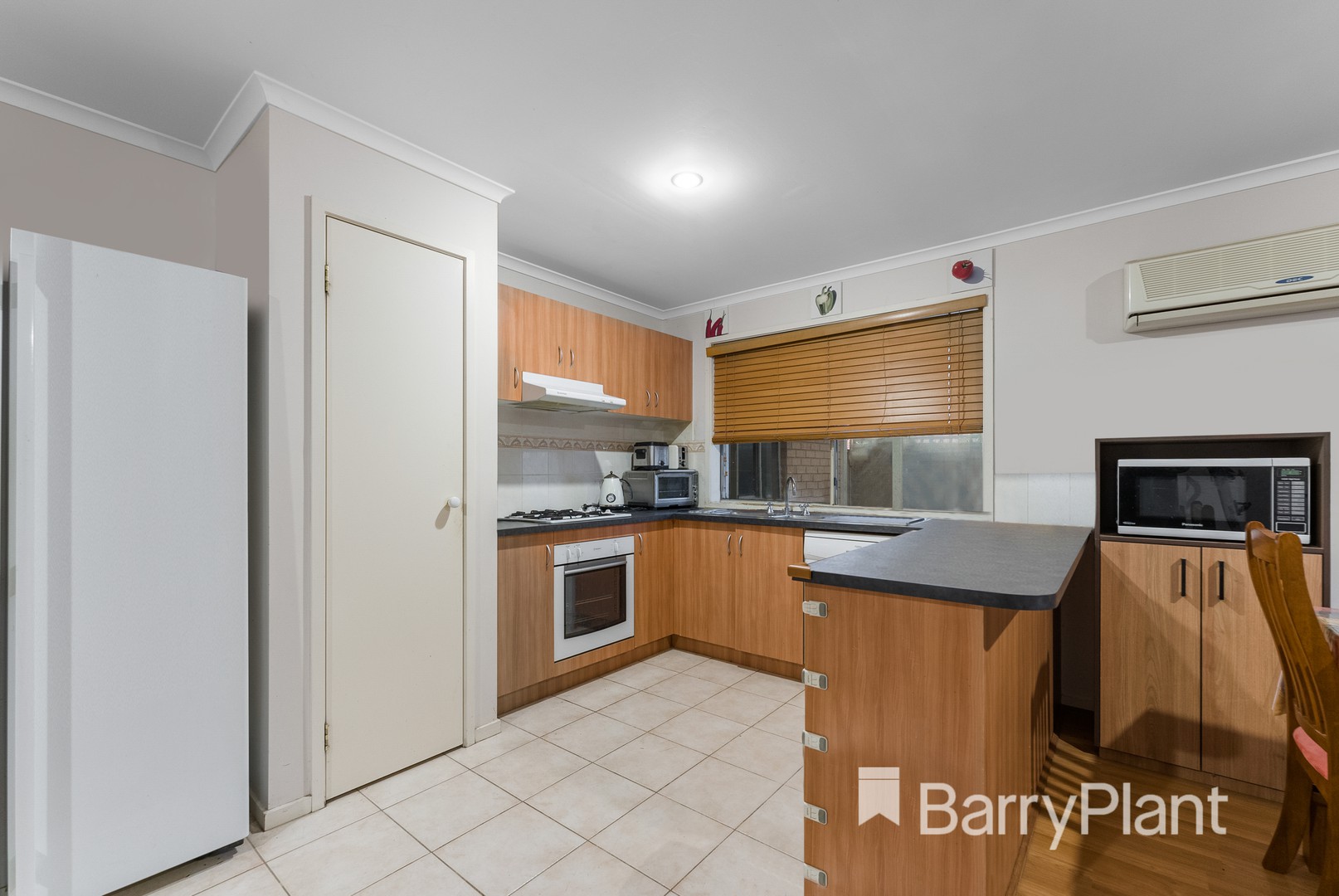 22 Scherbourg Place, Hoppers Crossing, VIC 3029, Hoppers Crossing - Thumbnail 3