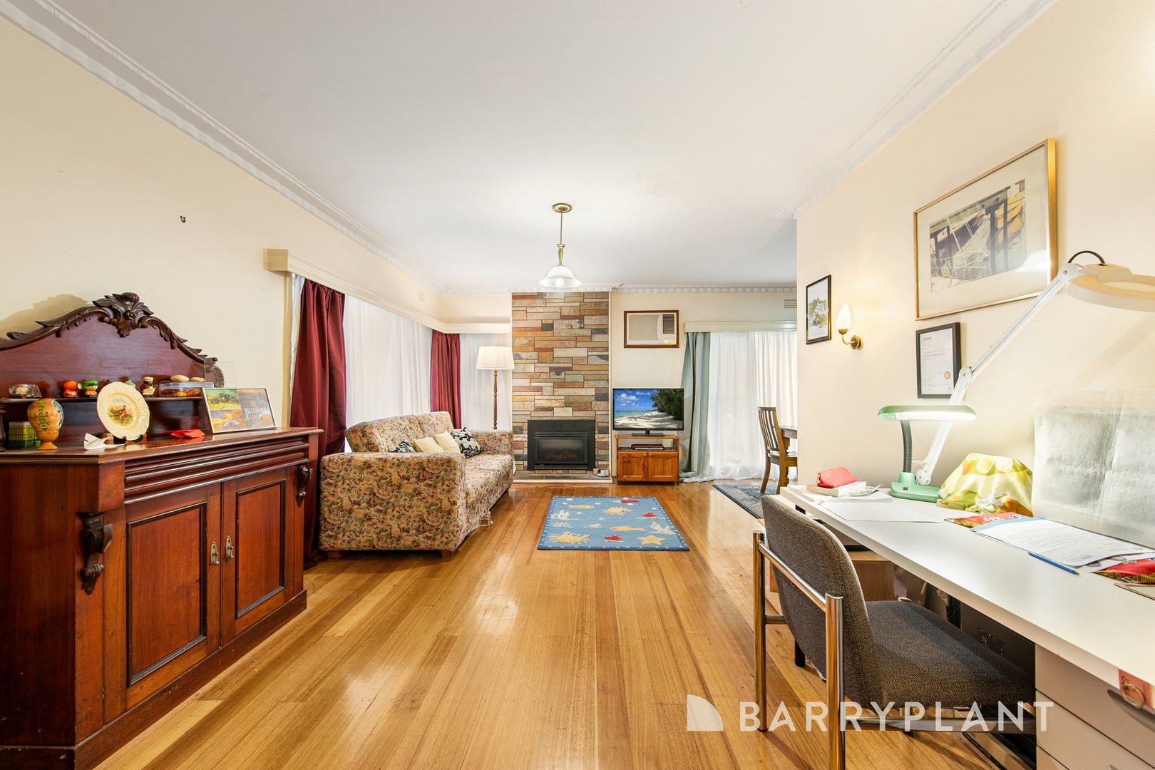 22 Scotsburn Grove, Werribee, VIC 3030, Werribee - Thumbnail 2