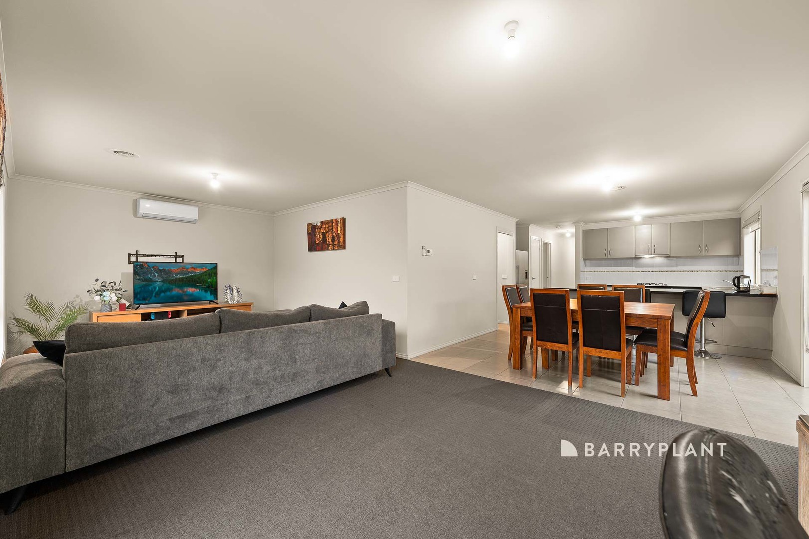 22 Sienna Way, Pakenham, VIC 3810, Pakenham - Thumbnail 6