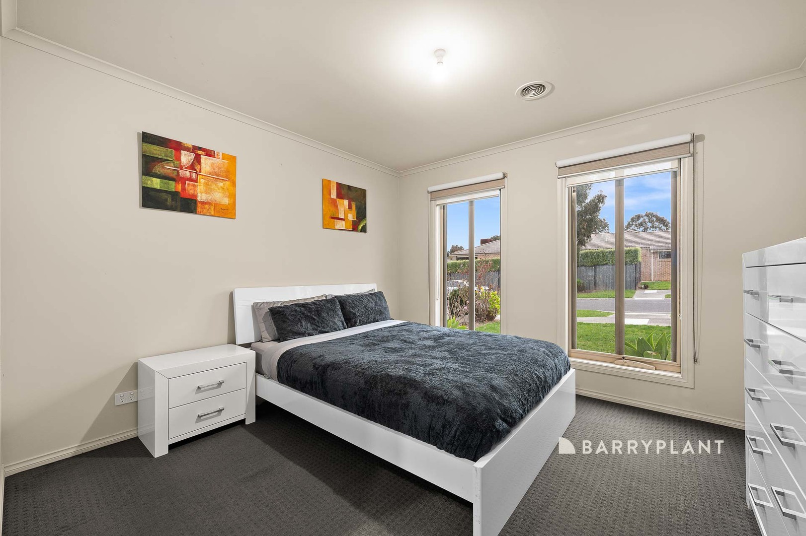22 Sienna Way, Pakenham, VIC 3810, Pakenham - Thumbnail 8