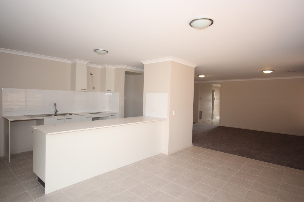 22 Sirrom Crescent, Armstrong Creek, VIC 3217, Armstrong Creek - Thumbnail 4