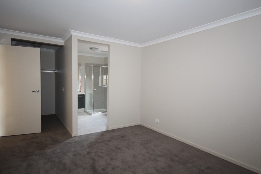 22 Sirrom Crescent, Armstrong Creek, VIC 3217, Armstrong Creek - Thumbnail 7
