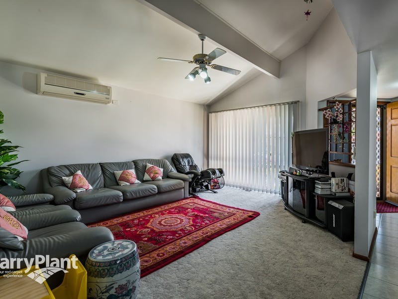 22 Snow Gum Court, Keysborough, VIC 3173 - Thumbnail 2 - 01/04/2025