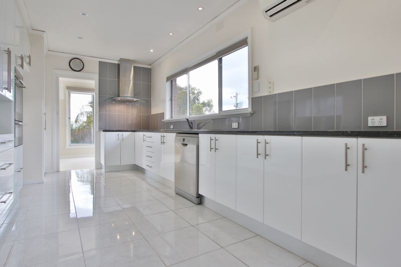 22 Stradmore Avenue, Templestowe, VIC 3106, Templestowe - Thumbnail 4