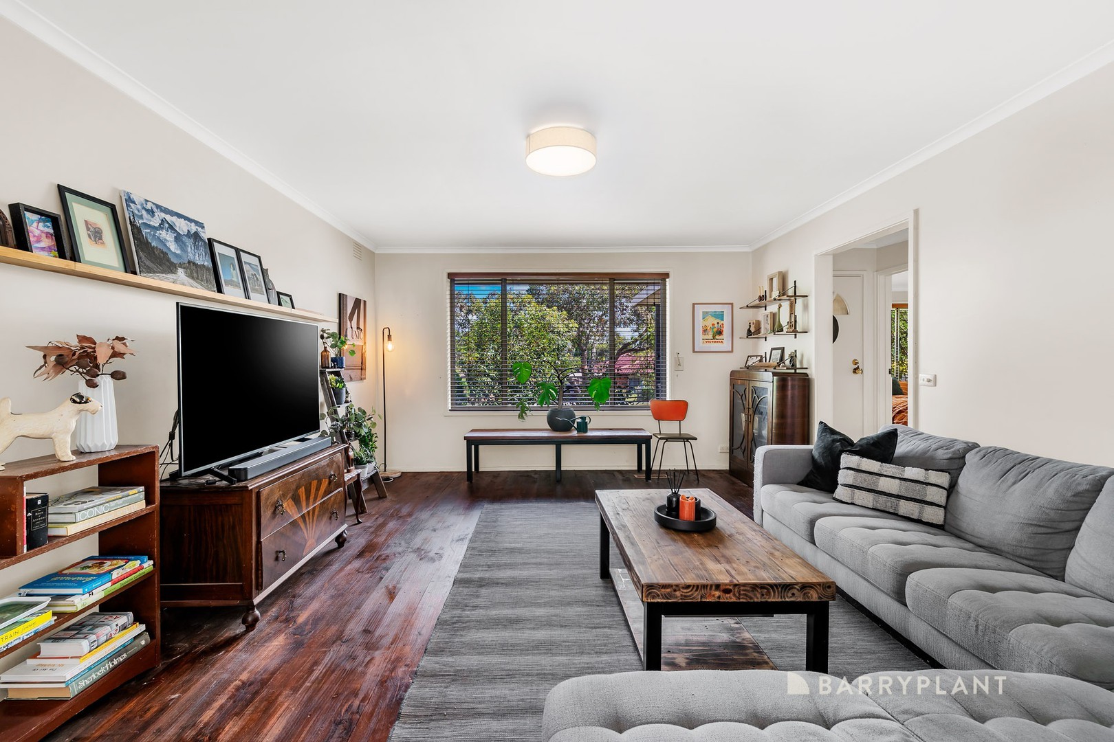 22 Strickland Avenue, Mill Park, VIC 3082, Mill Park - Thumbnail 2