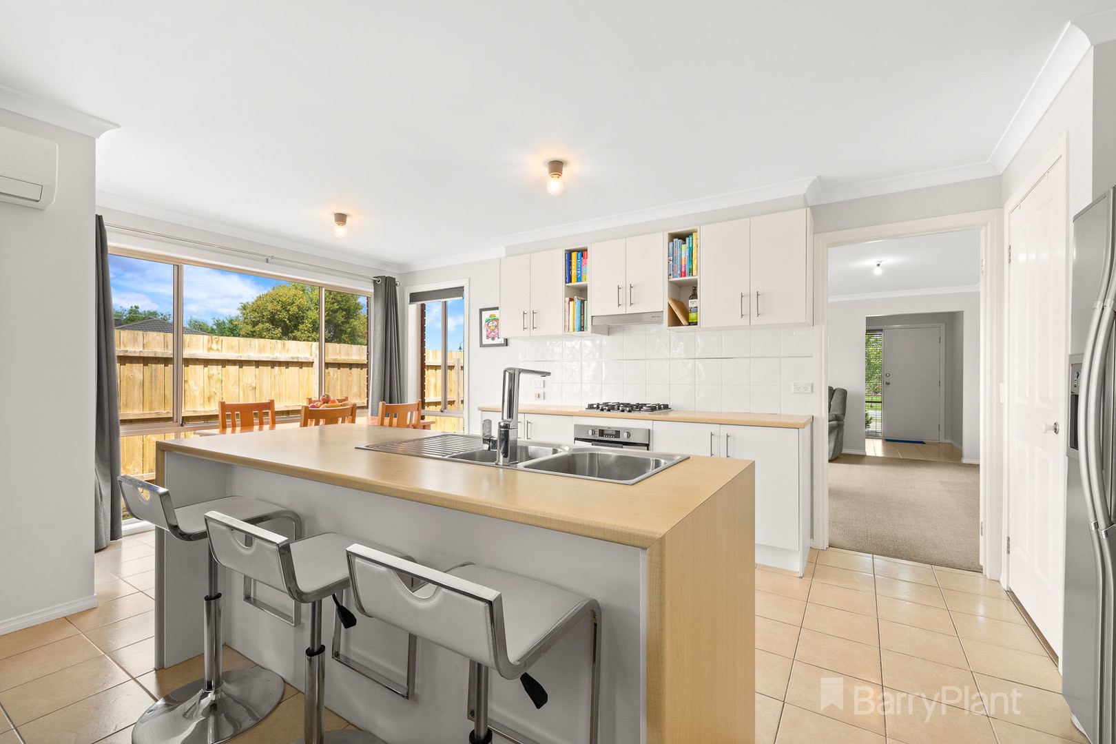 22 Sunbird Avenue, Cranbourne, VIC 3977, Cranbourne - Thumbnail 6