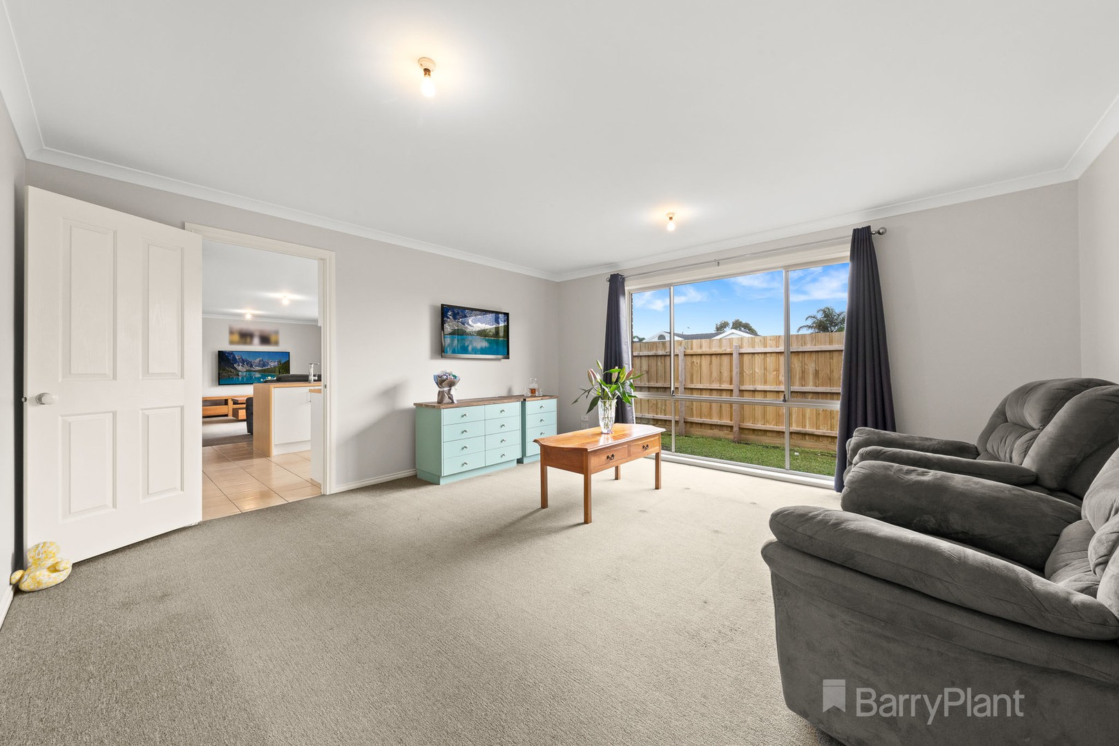 22 Sunbird Avenue, Cranbourne, VIC 3977, Cranbourne - Thumbnail 8