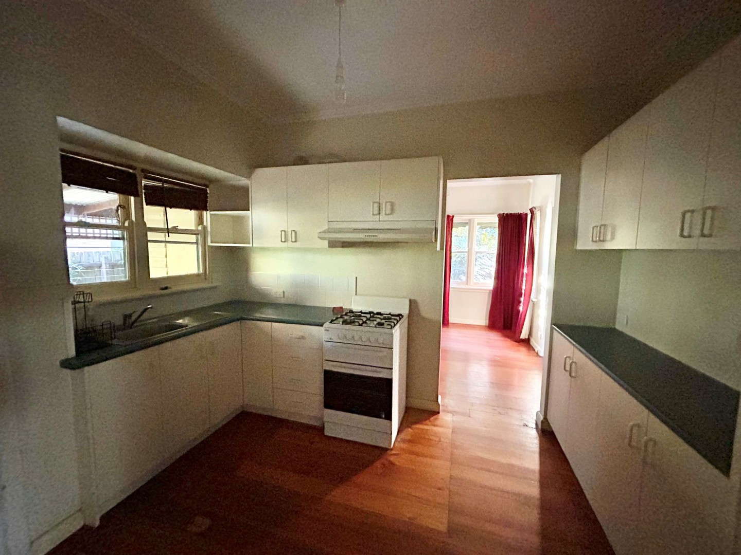 22 Tamar Street, Ringwood North, VIC 3134 - Thumbnail 2 - 04/04/2023