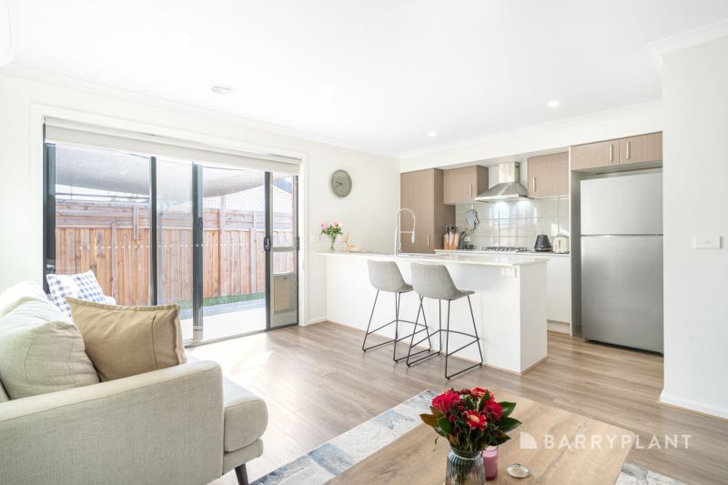 22 Taylors Cct, Charlemont, VIC 3217 - Thumbnail 2 - 23/09/2025