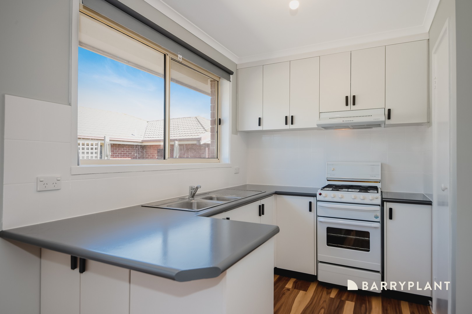 22 Thomas Street, Pakenham, VIC 3810 - Thumbnail 1 - 27/08/2026