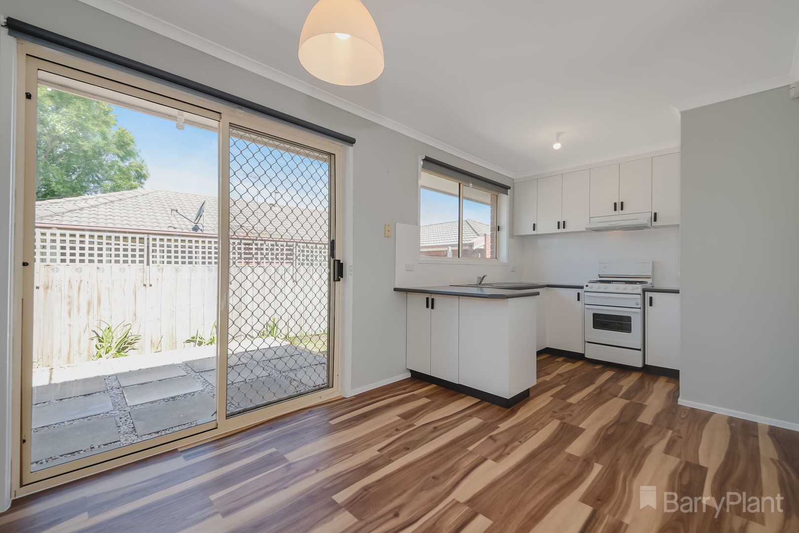 22 Thomas Street, Pakenham, VIC 3810, Pakenham - Thumbnail 5