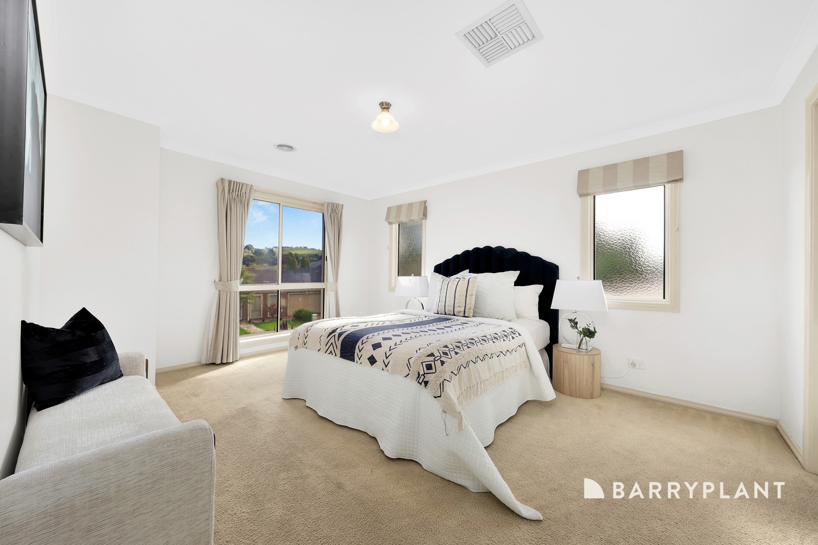22 Tiffany Grove, South Morang, VIC 3752, South Morang - Thumbnail 6