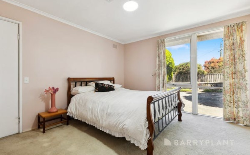 22 Tiverton Drive, Mulgrave, VIC 3170, Mulgrave - Thumbnail 8