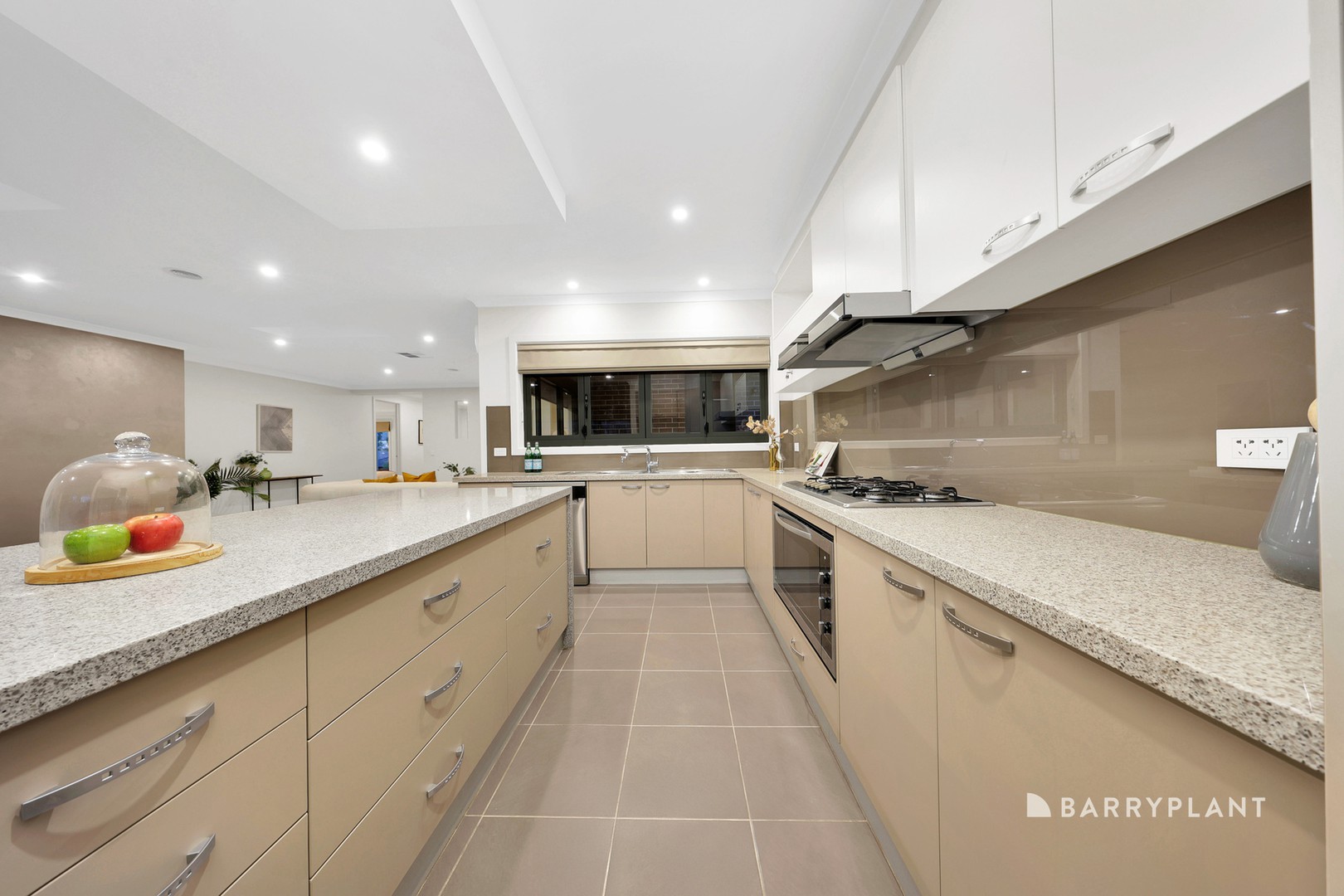 22 Tuross Crescent, South Morang, VIC 3752, South Morang - Thumbnail 7