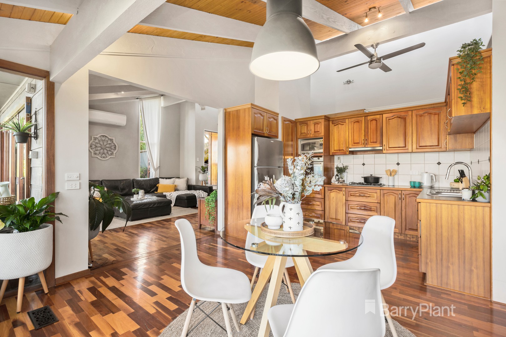 22 Upper RoadWattle Glen, VIC 3096, Wattle Glen - Thumbnail 3