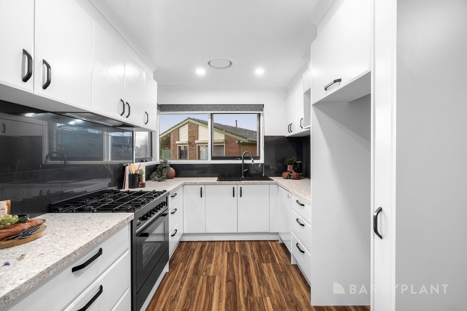 22 Vista Drive, Chirnside Park, VIC 3116, Chirnside Park - Thumbnail 4
