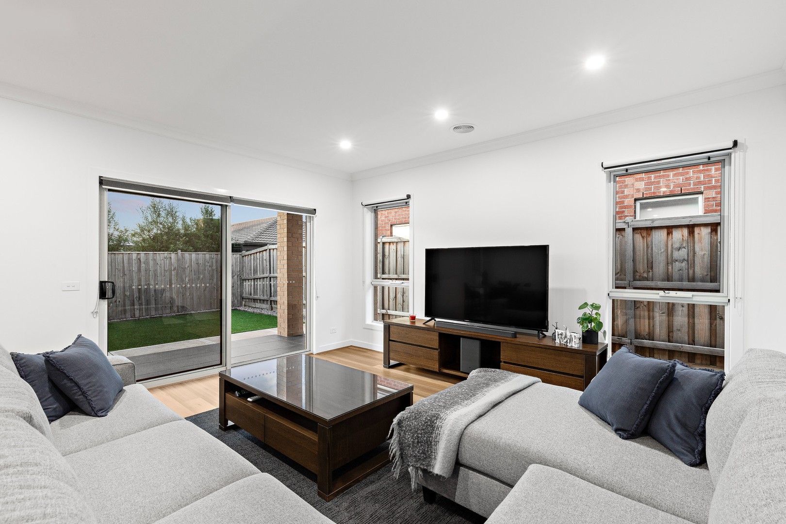 22 Walkside Boulevard, Fraser Rise, VIC 3336, Fraser Rise - Thumbnail 6