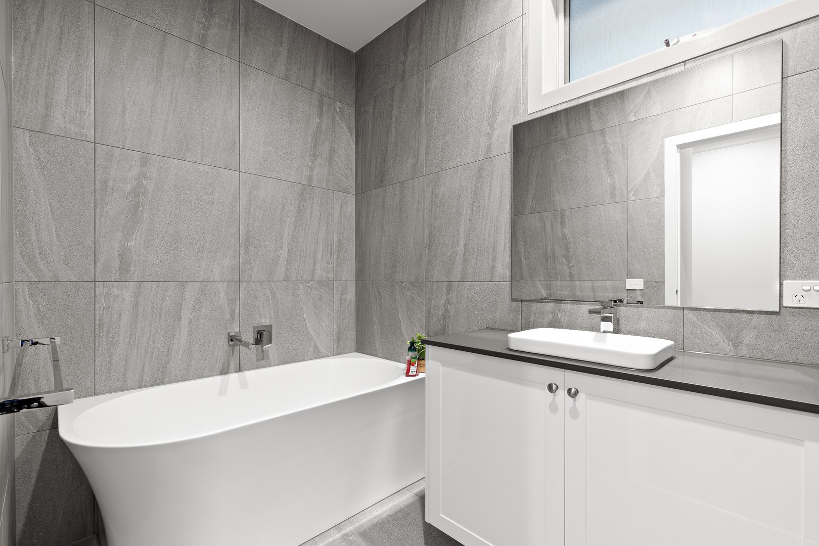 22 Walkside Boulevard, Fraser Rise, VIC 3336, Fraser Rise - Thumbnail 7