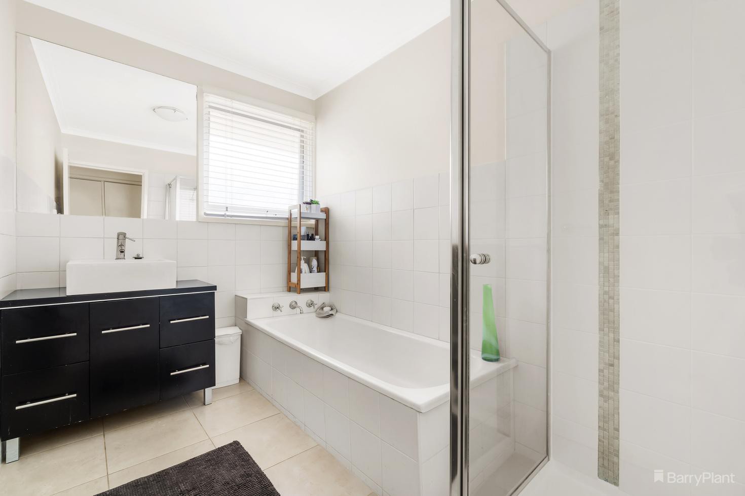 22 Warren Road, Viewbank, VIC 3084, Viewbank - Thumbnail 8
