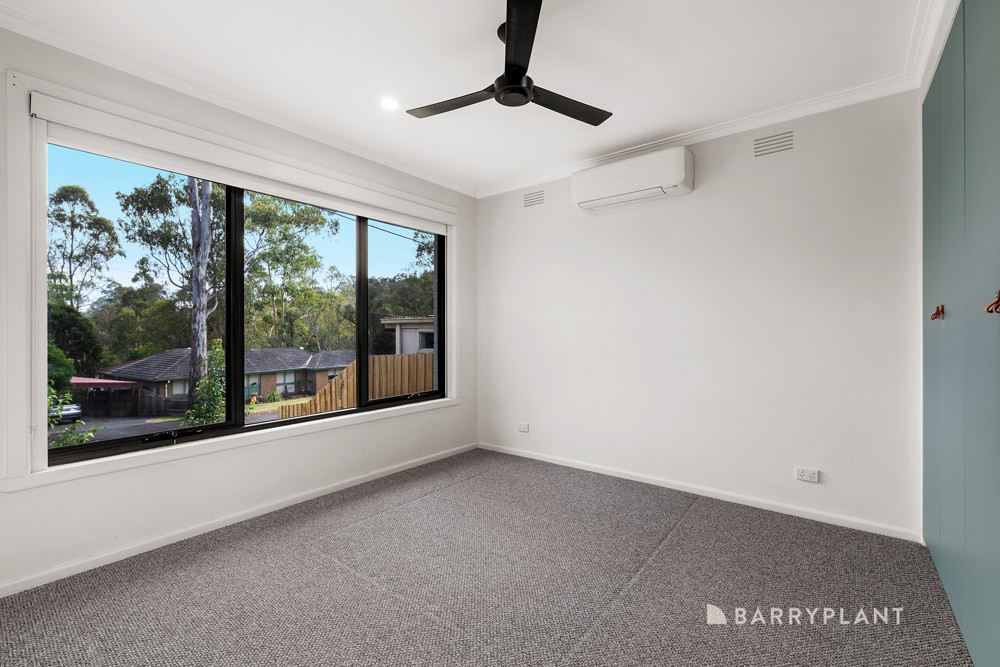 22 Warrington Crescent, Wattle Glen, VIC 3096, Wattle Glen - Thumbnail 3