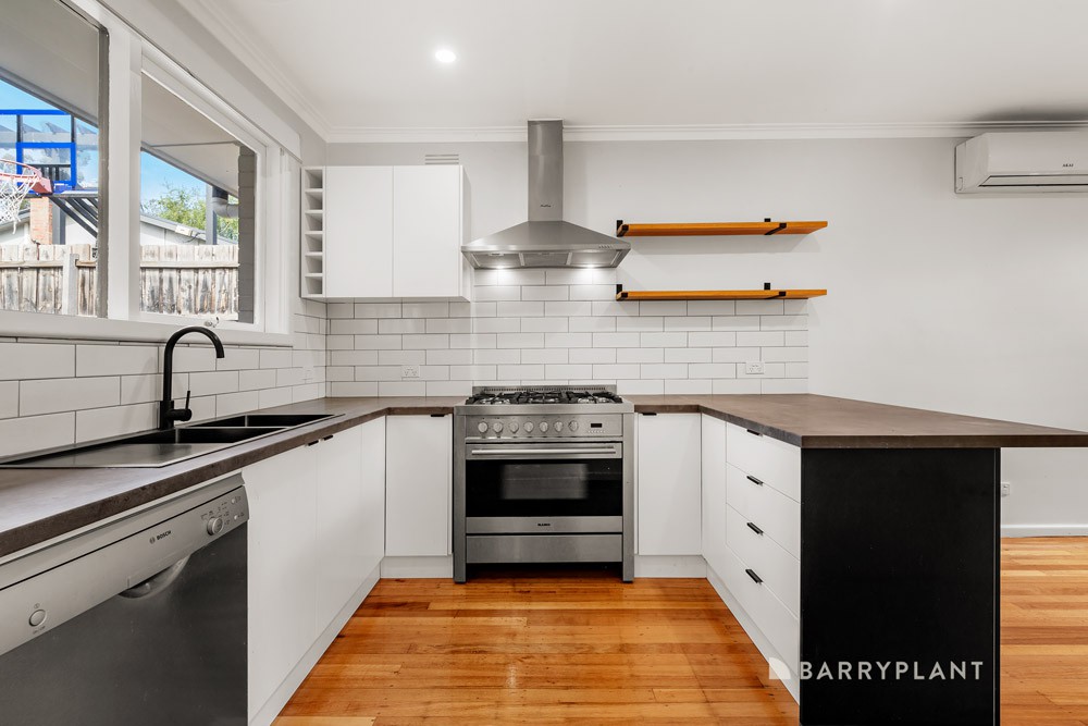 22 Warrington Crescent, Wattle Glen, VIC 3096, Wattle Glen - Thumbnail 4