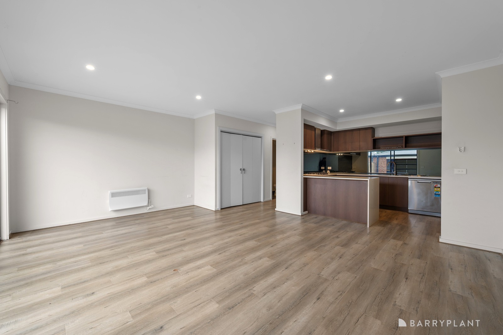 22 Washington Drive, Thornhill Park, VIC 3335, Thornhill Park - Thumbnail 3