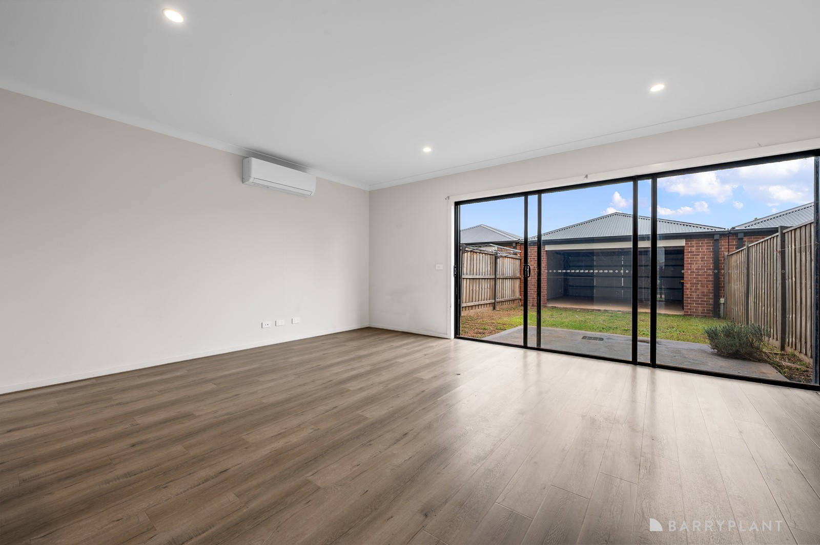 22 Washington Drive, Thornhill Park, VIC 3335, Thornhill Park - Thumbnail 5