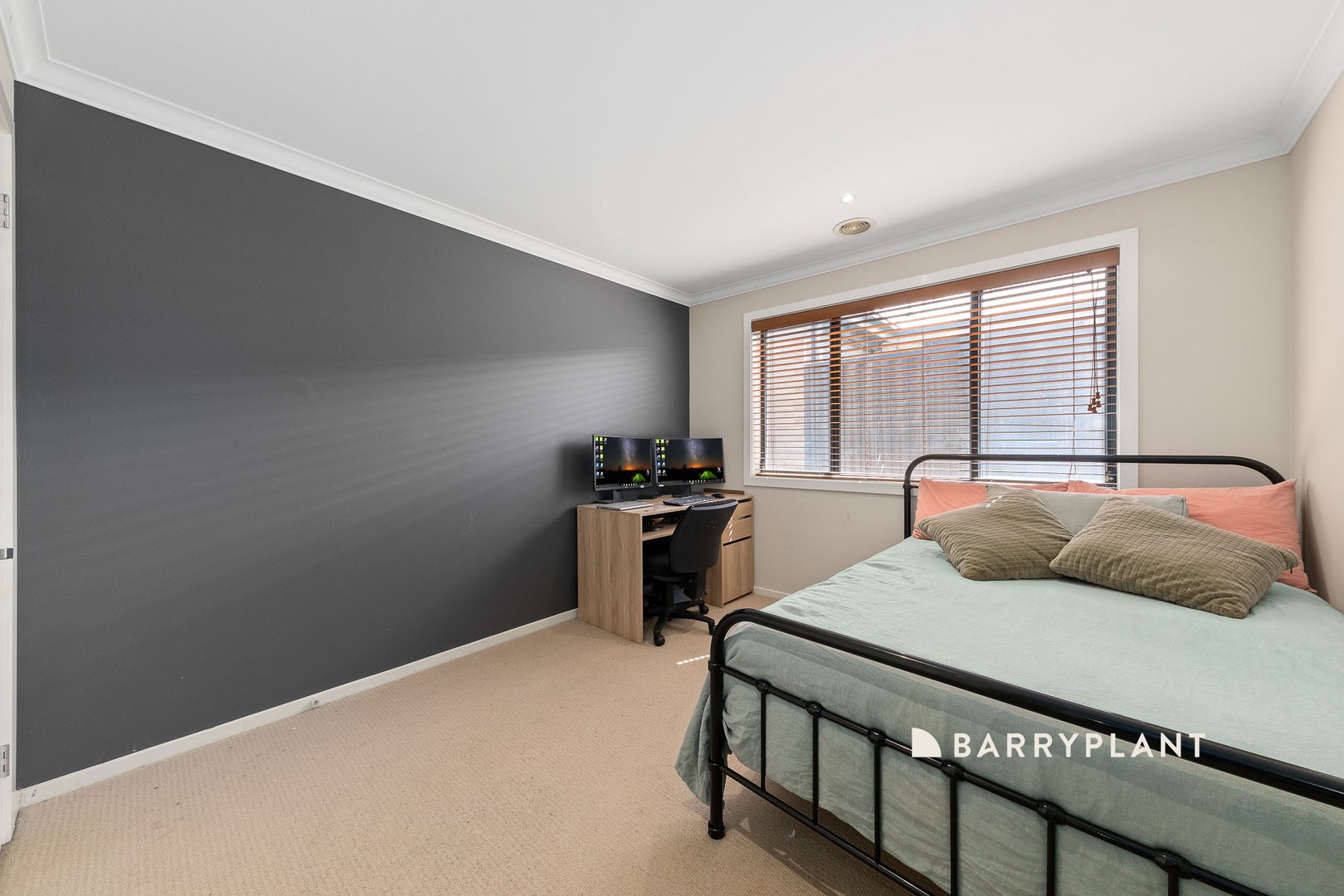 22 Wild Cherry Avenue, Pakenham, VIC 3810, Pakenham - Thumbnail 2
