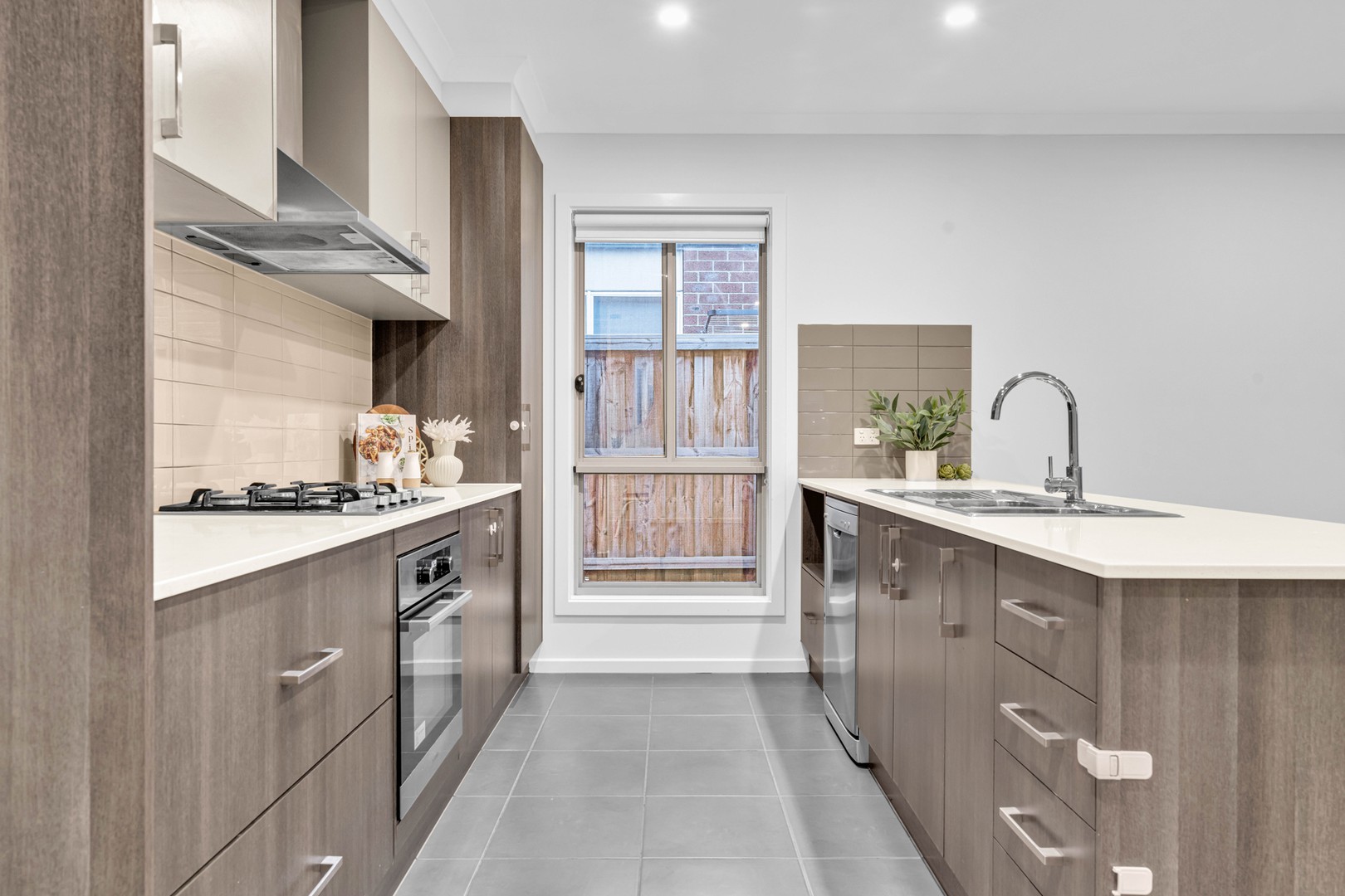 22 Wirruna Street, Werribee, VIC 3030, Werribee - Thumbnail 3
